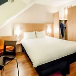 Ibis Vannes