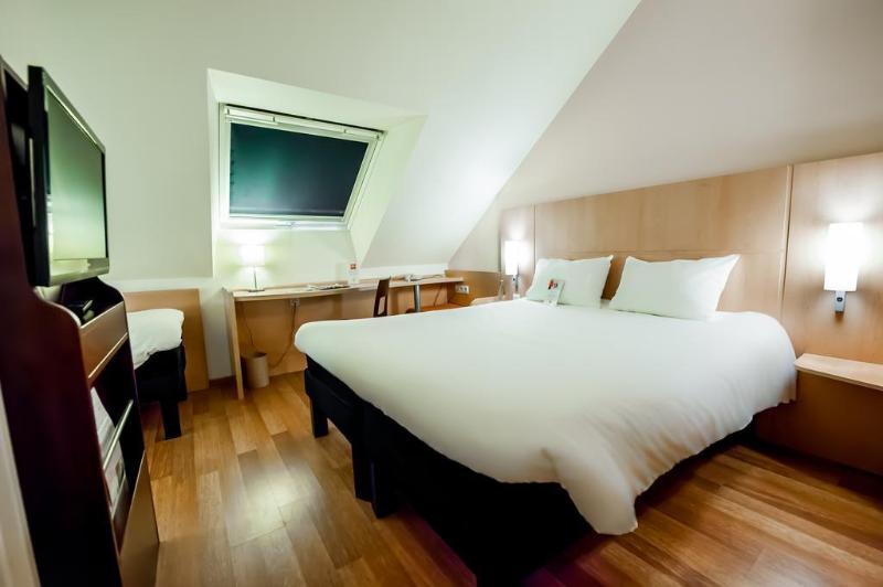 Ibis 3*